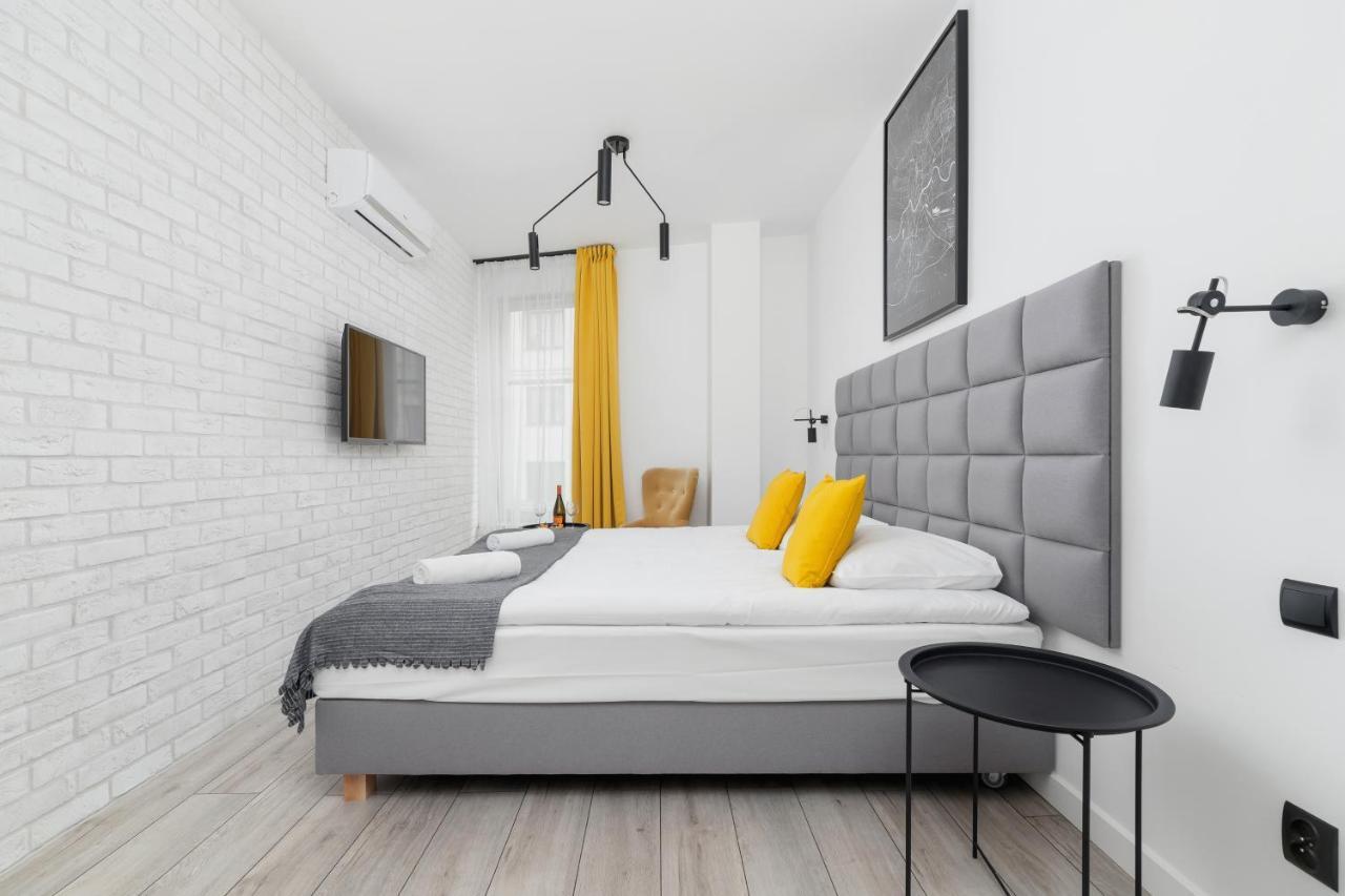 Studio Miodowa Krakow Kazimierz By Renters Daire Dış mekan fotoğraf